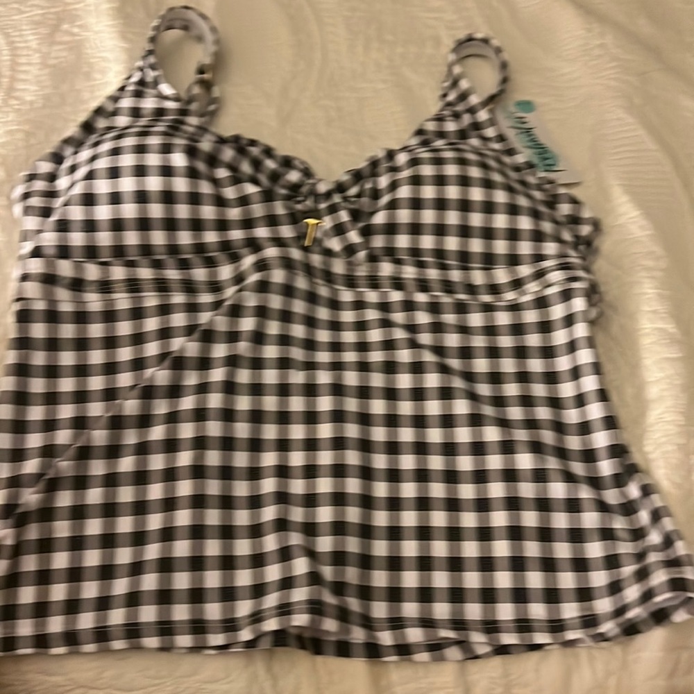 NWT Freshwater Tankini Top
